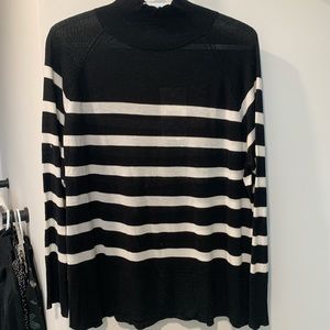 Black and white stripped long sleeve
